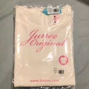 Junees white large top